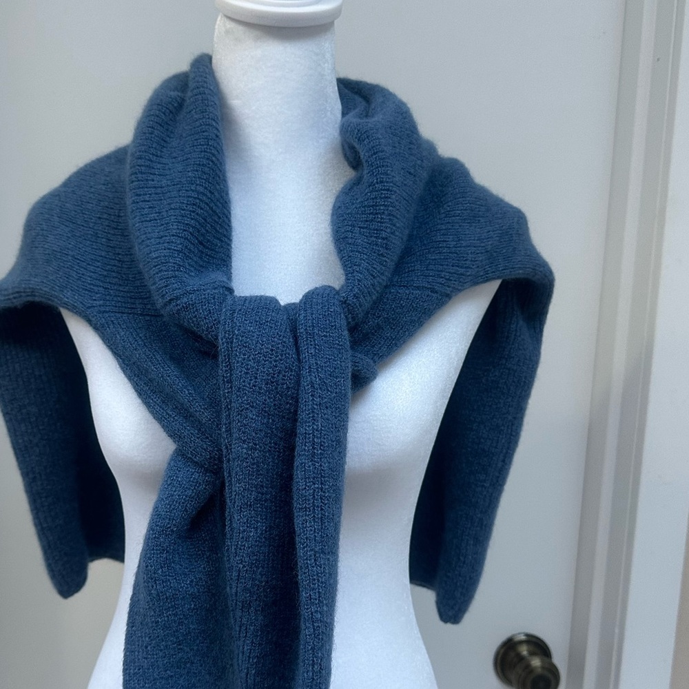 Sezane Women's Blue Cardigan - Picture 4 of 9